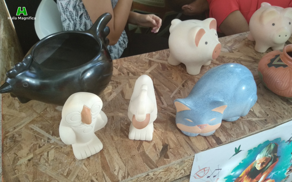 Gatos y demás animales en cerámica y bruñidos