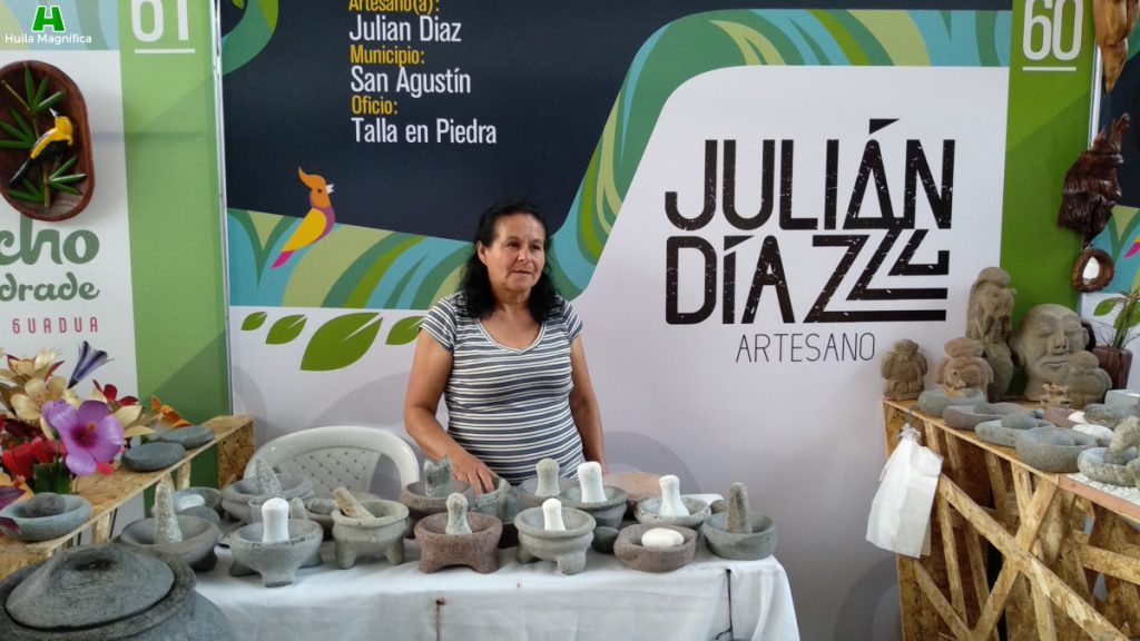 Julián Díaz - Talla en Piedra